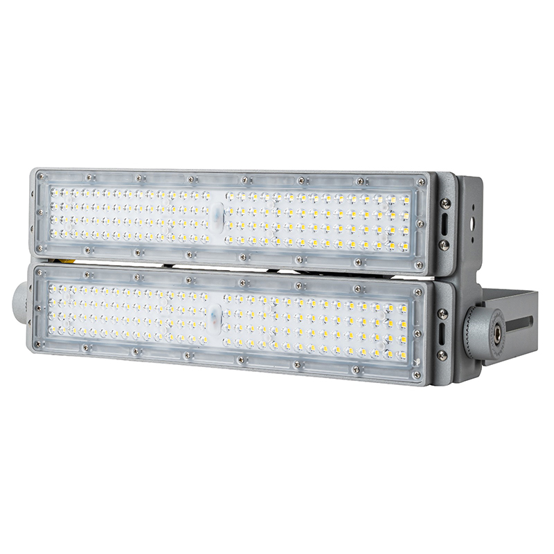 PROYECTOR TITAN PRO200W