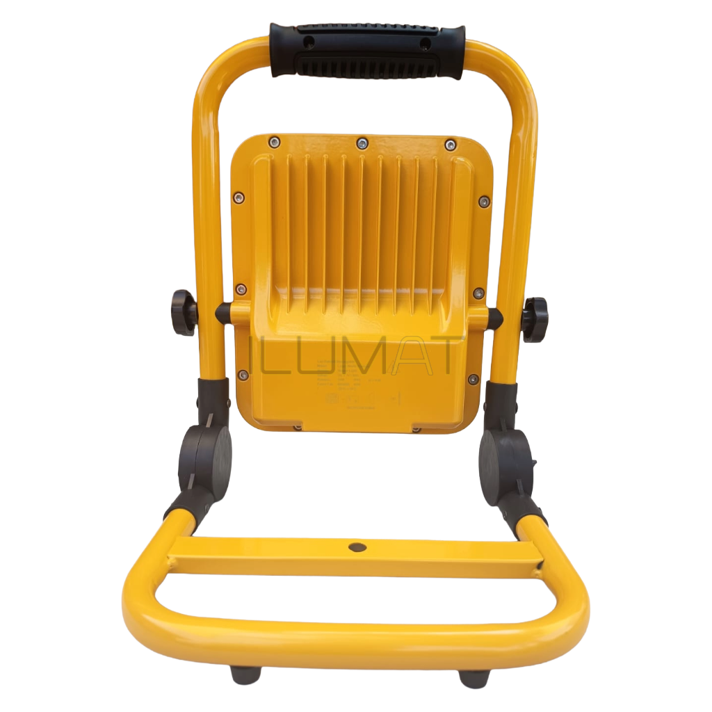 PROYECTOR LED RECARGABLE 30W ILUMAT 2